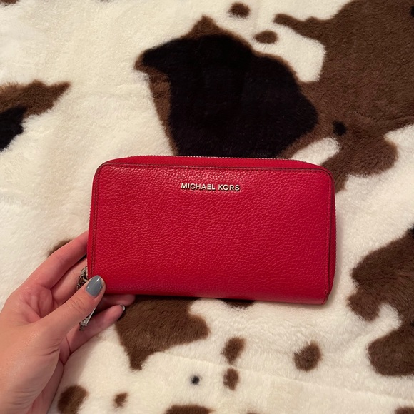 Michael kors wallet